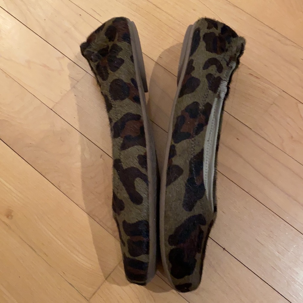 Women’s LL BEAN leopard flats size 7 1/2 M EUC - Picture 5 of 7
